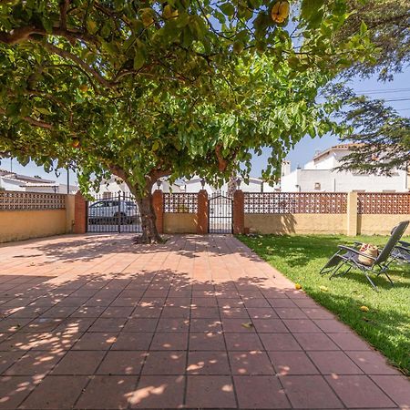 Apart-Rent Casa Con Jardin Pani 0081 Empuriabrava Dış mekan fotoğraf