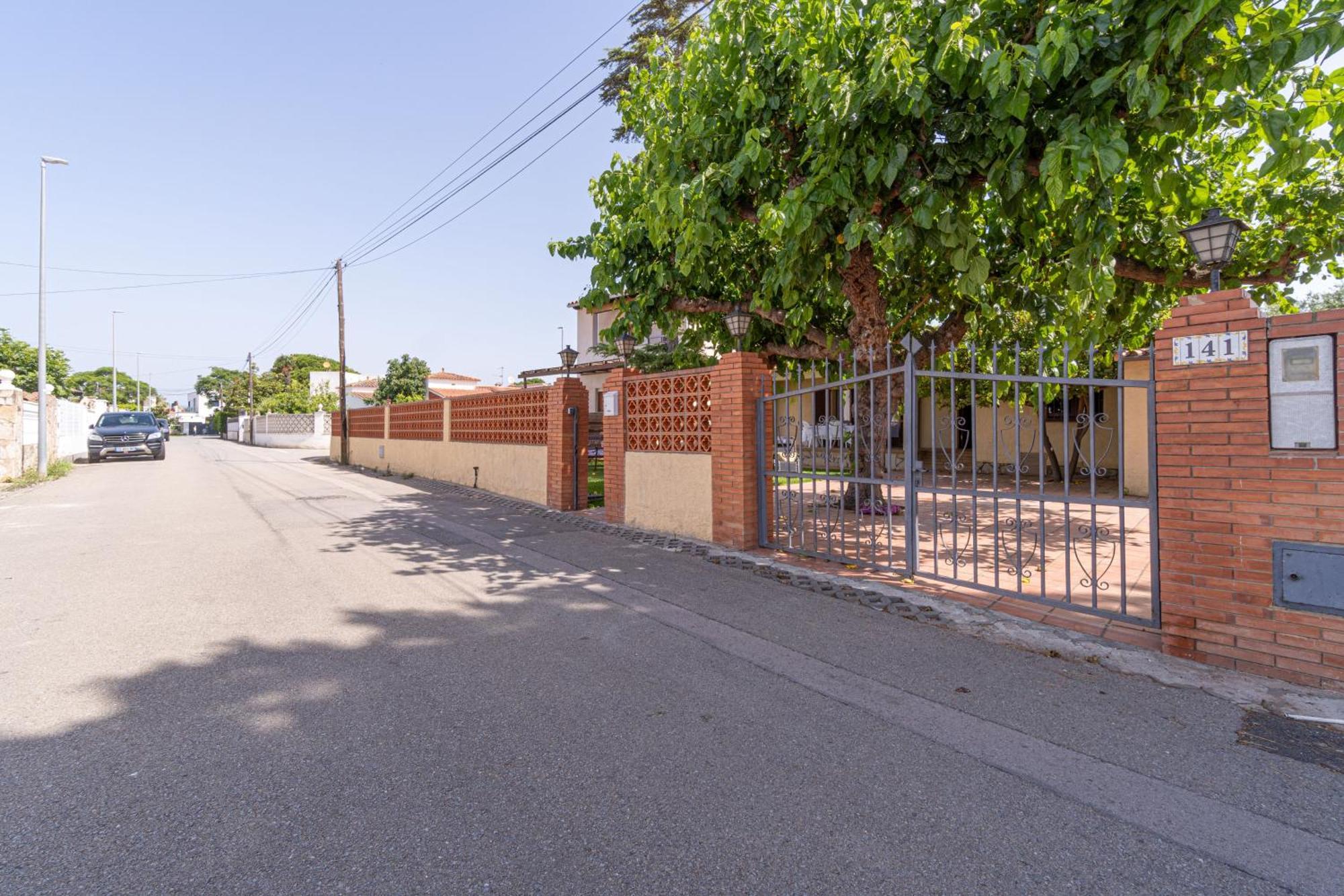 Apart-Rent Casa Con Jardin Pani 0081 Empuriabrava Dış mekan fotoğraf