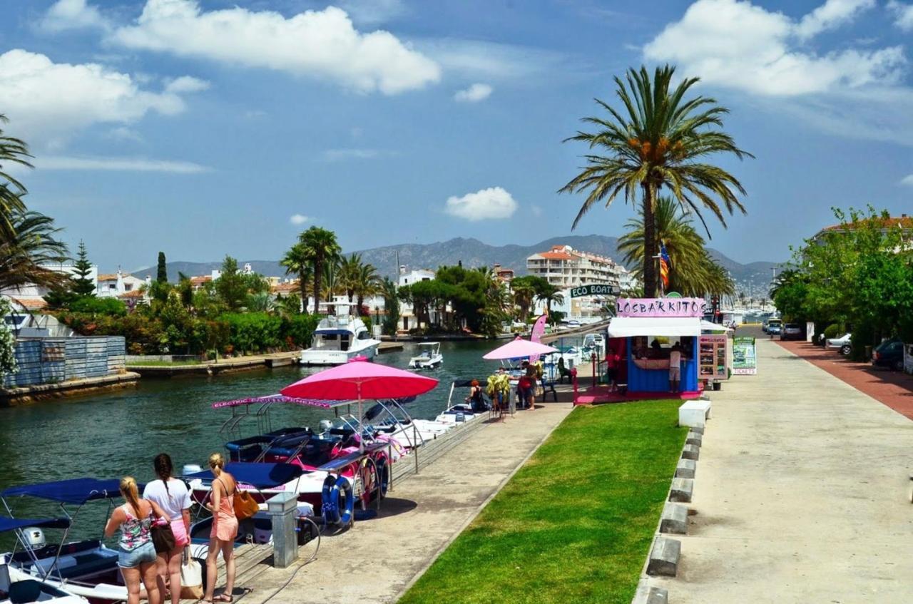 Apart-Rent Casa Con Jardin Pani 0081 Empuriabrava Dış mekan fotoğraf